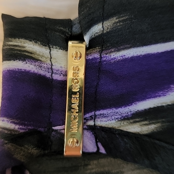 Micheal Kors blouse - Picture 5 of 7